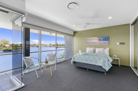 Havana Blue - Large 4 Bedroom Family Home - Darwin Holiday 15
