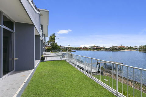 Havana Blue - Large 4 Bedroom Family Home - Darwin Holiday 18