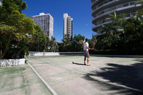 Surfers Mayfair - Darwin Holiday 3