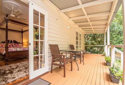 Curtis Falls Cottage - Darwin Holiday 16