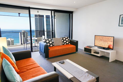 Circle On Cavill Surfers Paradise Apartments-Holiday Paradise - Darwin Holiday 19