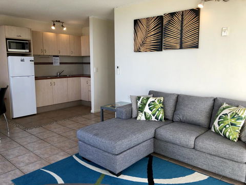 Hi Ho Beach Apartments On Broadbeach - Darwin Holiday 1