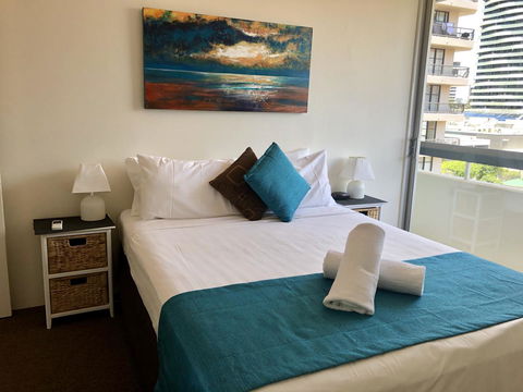 Hi Ho Beach Apartments On Broadbeach - Darwin Holiday 11