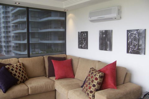 Hi Ho Beach Apartments On Broadbeach - Darwin Holiday 28