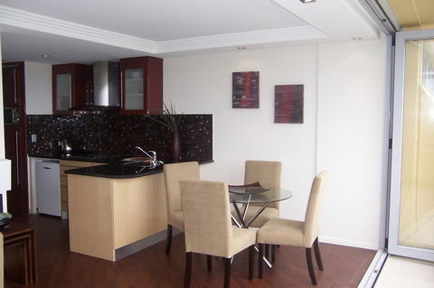 Hi Ho Beach Apartments On Broadbeach - Darwin Holiday 35