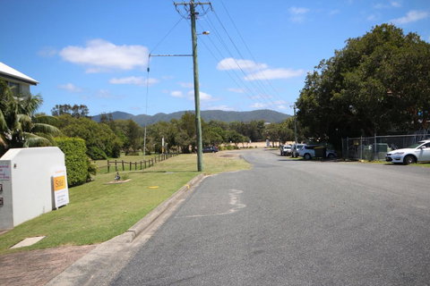 Waters Edge - Darwin Holiday 1