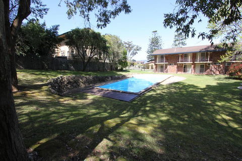 Waterview Gosford Motor Inn - Darwin Holiday 0