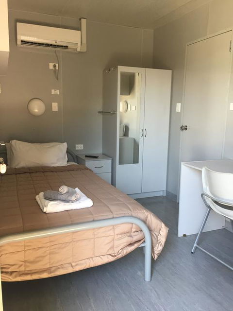 Wellshot Hotel - Darwin Holiday 1