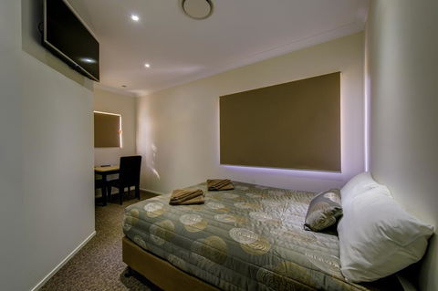 Western Downs Motor Inn - Darwin Holiday 3