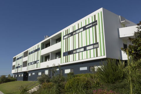 Western Sydney University Village - Campbelltown - Darwin Holiday 3