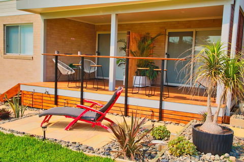 Whale Studio Apartment, 1a Ocean Street - Darwin Holiday 2