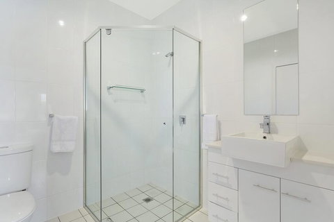 Wharf Apartment Unit 15 - Darwin Holiday 2