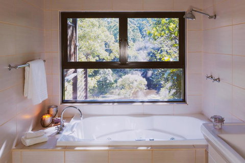 Whispering Valley Cottage Retreat - Darwin Holiday 1