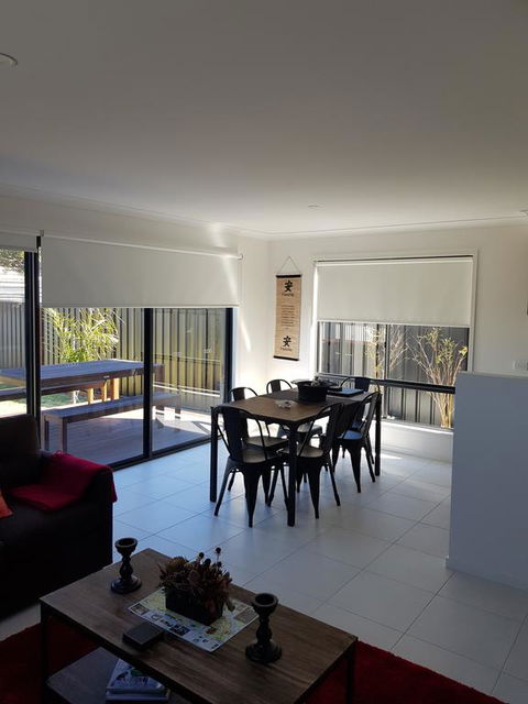 White Caps B - New Styles & Spacious Home - Darwin Holiday 1