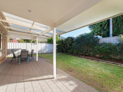 White Sands @ Fingal Bay - Darwin Holiday 3