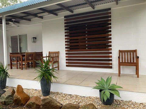Whitehaven - Darwin Holiday 0