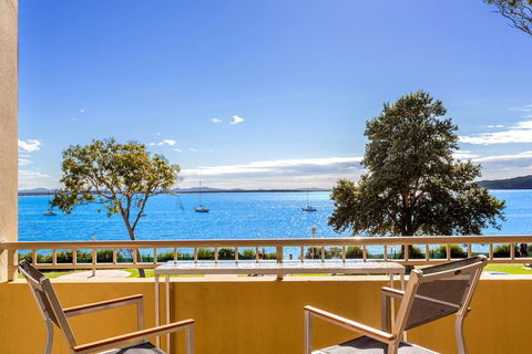 Whitesands, Unit 113/41-45 Shoal Bay Road - Darwin Holiday 0