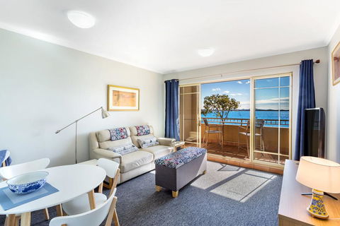 Whitesands, Unit 113/41-45 Shoal Bay Road - Darwin Holiday 2