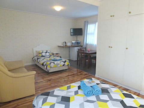 Whyalla Country Inn Motel - Darwin Holiday 1