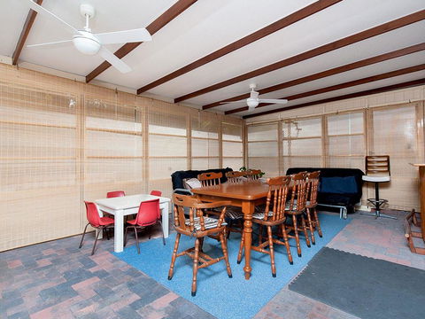 Wildflowers @ Fingal Bay - Darwin Holiday 3