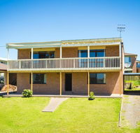 Williams Wonder - Large Beach House - Darwin Holiday