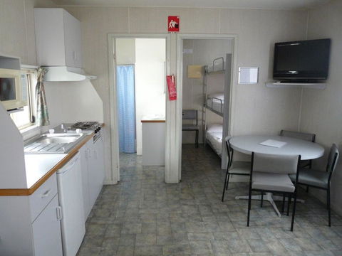 Wodonga Caravan & Cabin Park - Darwin Holiday 1