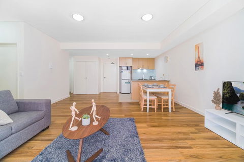 Wolli Creek Airport Serviced 2 Bedroom Apartment - Darwin Holiday 0