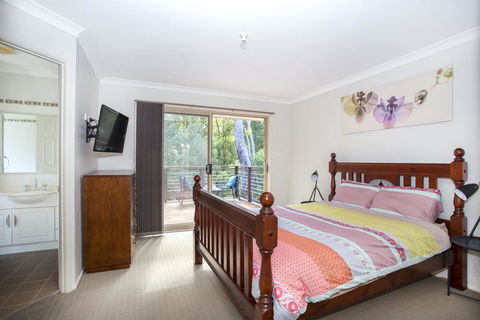 Wonder On Wattlevale - Darwin Holiday 3
