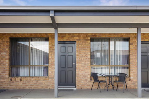 Wonthaggi Motel - Darwin Holiday 2