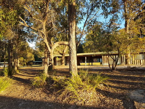 Woodbine Park Eco Cabins - Darwin Holiday 0