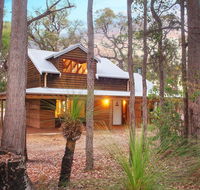 Woodstone Kookaburra Cottage - Darwin Holiday