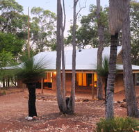 Woodstone Possum Cottage - Darwin Holiday