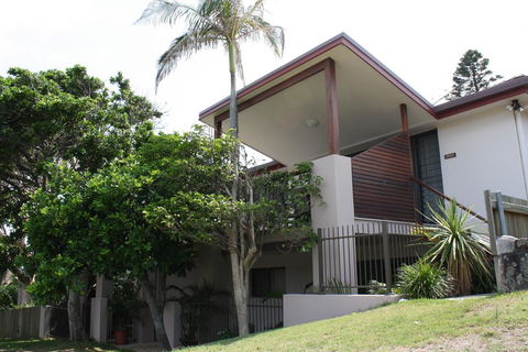 Wooli Holiday Units - Darwin Holiday 1