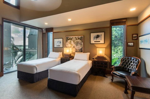 Yacht Club 19 Villa Bijou De Mer Ocean Front Private Pool 2 Buggies - Darwin Holiday 0