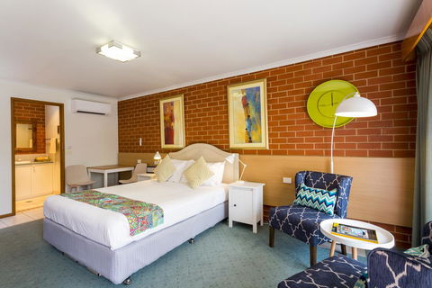 Yackandandah Motor Inn - Darwin Holiday 0
