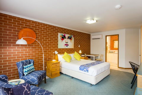 Yackandandah Motor Inn - Darwin Holiday 1