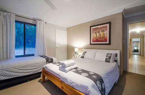 Yallingup Pet Friendly Bush Retreat - Darwin Holiday 2