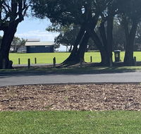 Yaringa cottage...by the sea
