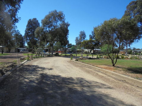 Yarrawonga Riverlands Tourist Park - Darwin Holiday 1