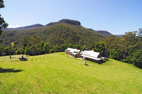 Yeola - Lush Location With River Access! - Darwin Holiday 1