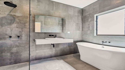 Your Luxury Escape - Paul's Farmhouse At Newrybar - Darwin Holiday 3