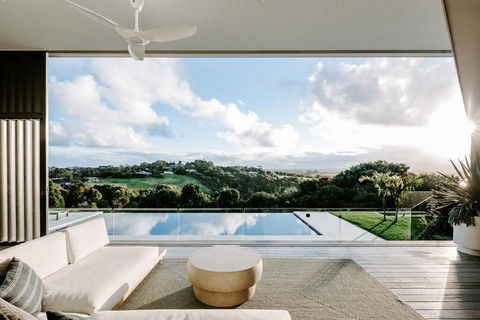 Your Luxury Escape - The Retreat - Darwin Holiday 0