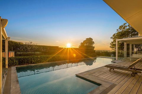 Your Luxury Escape - Trig Point - Darwin Holiday 2