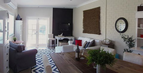 YSG The Edward Townhouse 155 - Steps To Town - Darwin Holiday 1