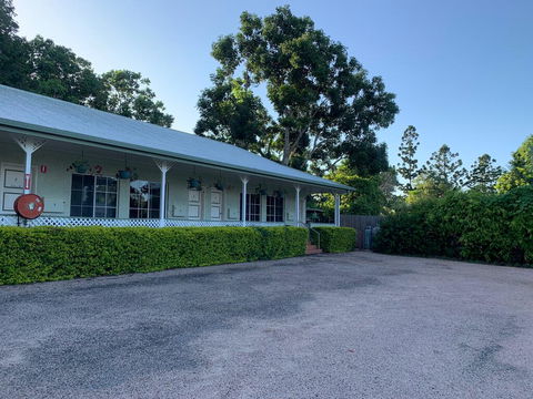 Yungaburra Park Motel - Darwin Holiday 0