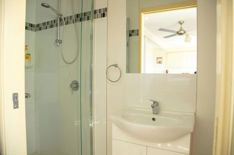 Zen Escape Guest House - Darwin Holiday 1