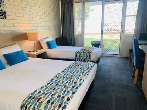 Zorba Waterfront Motel - Darwin Holiday 2