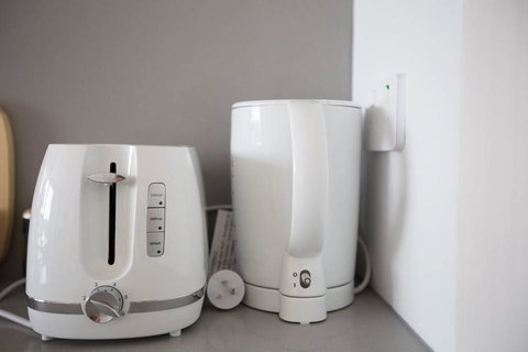 Grey Style, Simple And Cozy Apt@Parkville+Carpark - Darwin Holiday 3