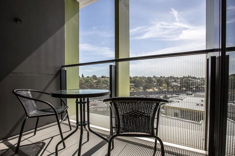 Modern City Comfy And Warm Apt@Parkville+Carpark - Darwin Holiday 3