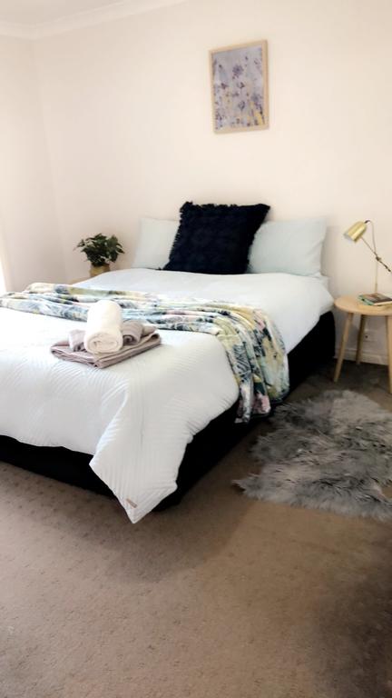 Haven Family& Dog Freindly , Close To Hospital, Airport, Bunnings - Darwin Holiday 3